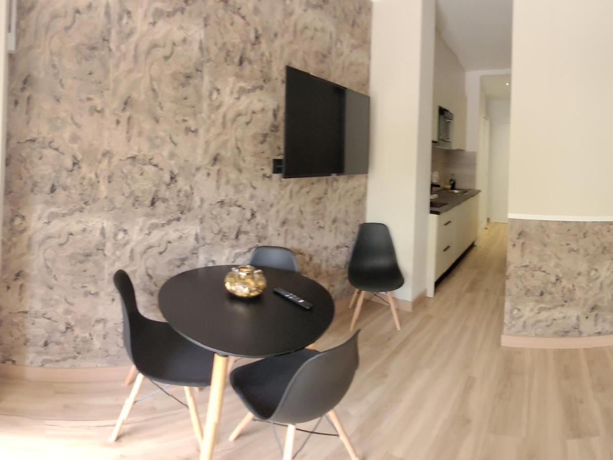 A Estrenar Preciosos Apartamentos Aparthotel Inter2, New Apartments Ln Aparthotel 12 Months Open! Self Check In! Reserva Garaje! サロウ エクステリア 写真