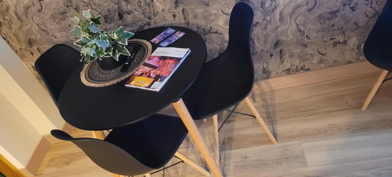 A Estrenar Preciosos Apartamentos Aparthotel Inter2, New Apartments Ln Aparthotel 12 Months Open! Self Check In! Reserva Garaje! サロウ エクステリア 写真